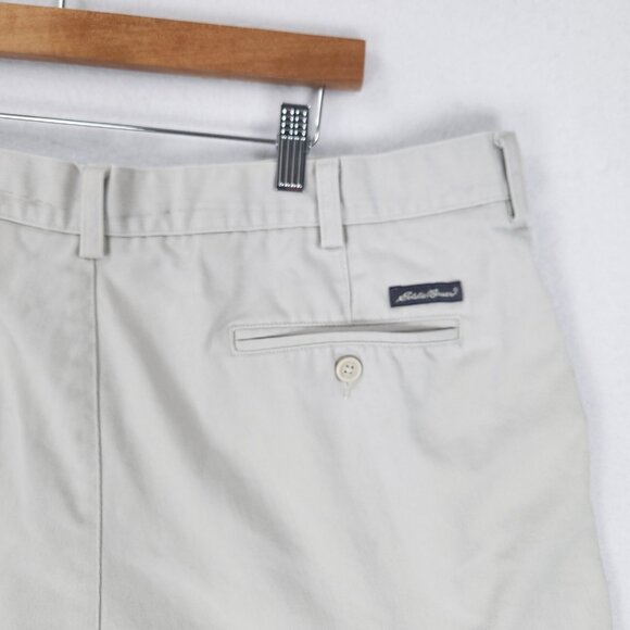 Eddie Bauer Shorts Men 40 Off White Cream Flat Front Chino Cotton Classic Casual - Picture 12 of 16